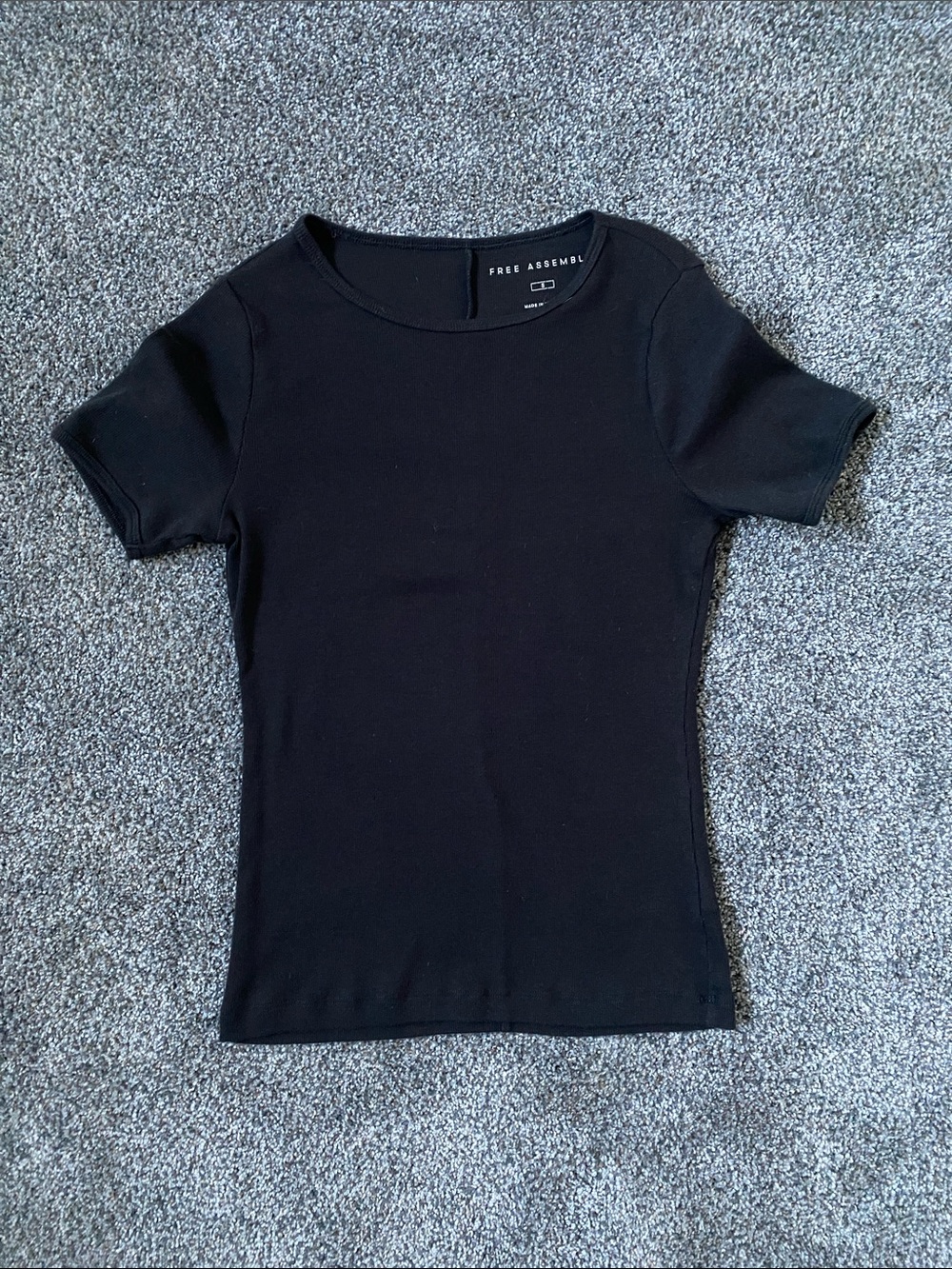 Black Short Sleeve Crewneck Top